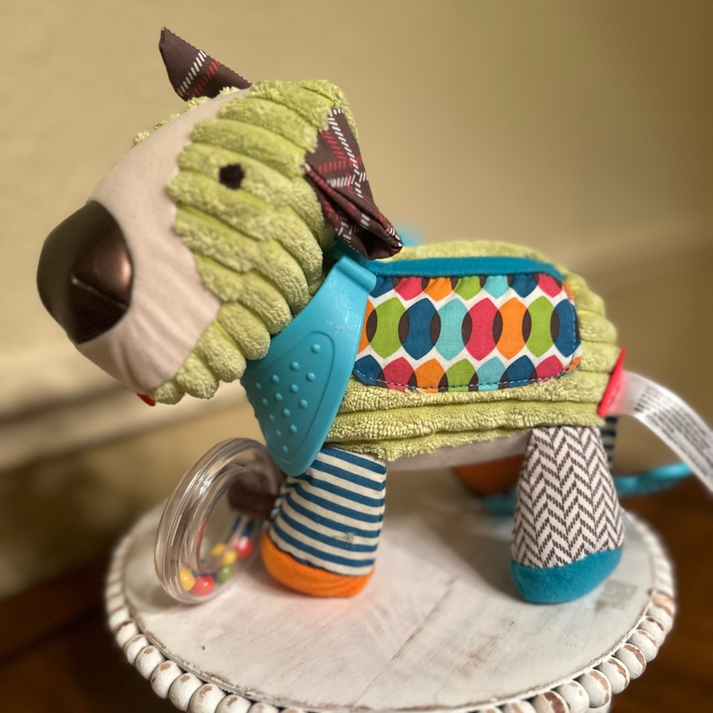 SKIP HOP Colorful Plush Animal Toy Set - Picture 3 of 3